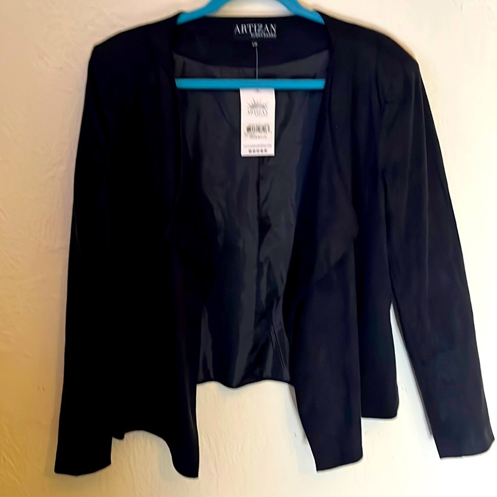 Artisan Black Jacket lightweight drapes nicely sz L